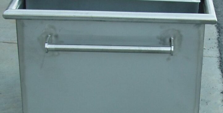 Bac inox mobile avec tamis