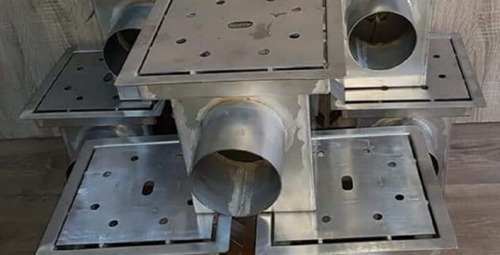 CANNIVEAU DE SOL CARRÉ EN INOX