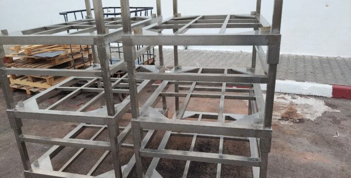 STOCKAGE LOURDS EN PALETTE INOX