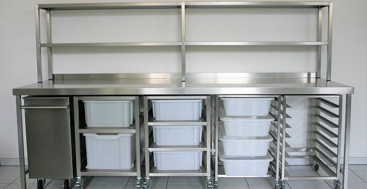 TABLE À RANGEMENT BOX PLASTIQUE